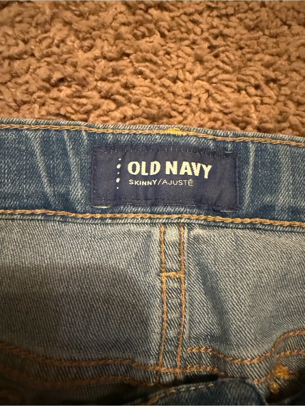 Girls Old Navy Skinny Jeans in Medium Blue